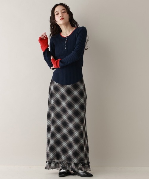 RAGEBLUE（レイジブルー）の「バイカラーヘンリーニット（ニット/セーター・レディース・アイボリー/グレー/ネイビー・FREE）」の4枚目の写真