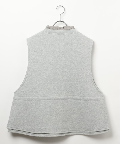 LEPSIM（レプシィム）の「パフエアドロストベスト　647556（ベスト・レディース・グレー/ブラック・FREE）」の4枚目の写真