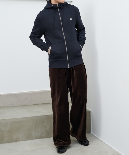 FRED PERRY(フレッドペリー)の「【FRED PERRY】HOODED ZIP THROUGH SWEATSHIRT J7536(パーカー・メンズ・ネイビー/カーキ/ブラック・S/XL/L/M)」の18枚目の写真