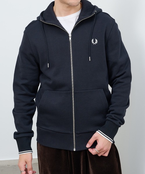 FRED PERRY(フレッドペリー)の「【FRED PERRY】HOODED ZIP THROUGH SWEATSHIRT J7536(パーカー・メンズ・ネイビー/カーキ/ブラック・S/XL/L/M)」の14枚目の写真