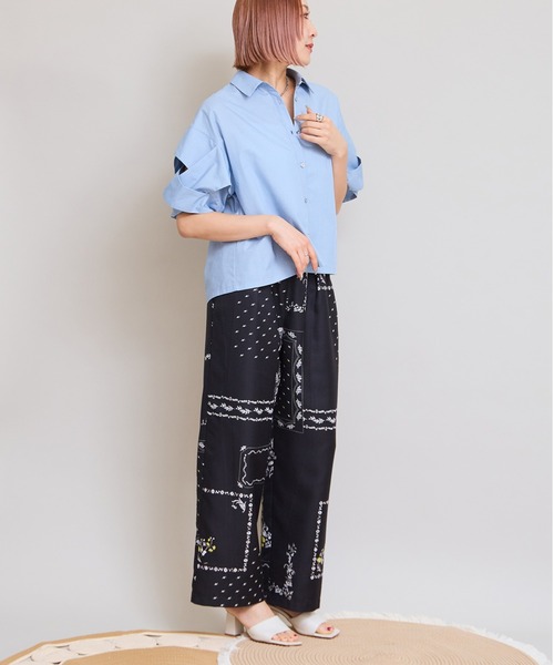 LHELBIE(レルビエ)の「クロススリーブシャツ(シャツ/ブラウス・レディース・オフホワイト/ブラック/ブルー・M)」の10枚目の写真