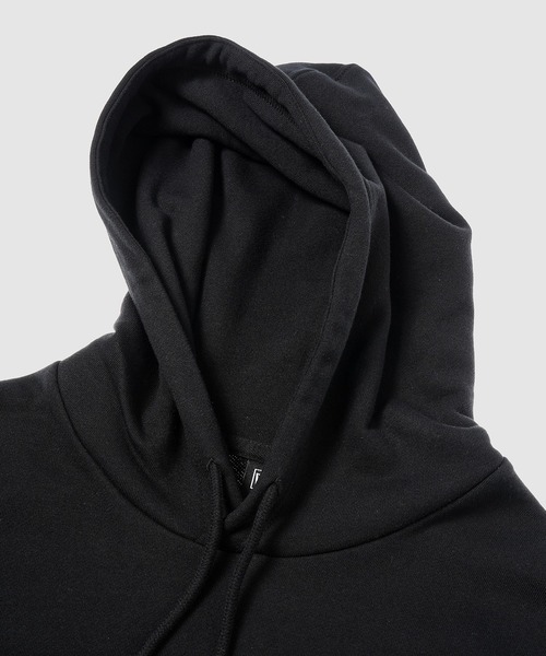 FACETASM(ファセッタズム)の「FACETASM x NEW ERA LOGO HOODIE(パーカー・メンズ・ブラック・XL/L/M)」の3枚目の写真