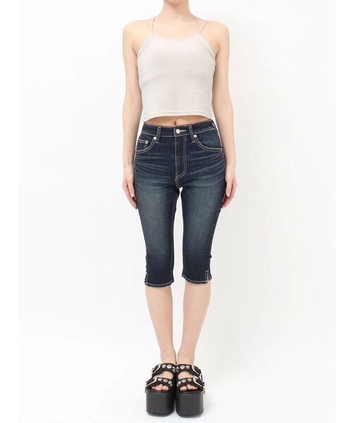 EVRIS(エヴリス)の「カプリデニムパンツ(デニムパンツ・レディース・インディゴブルー/ブラック・SMALL/MEDIUM)」の17枚目の写真