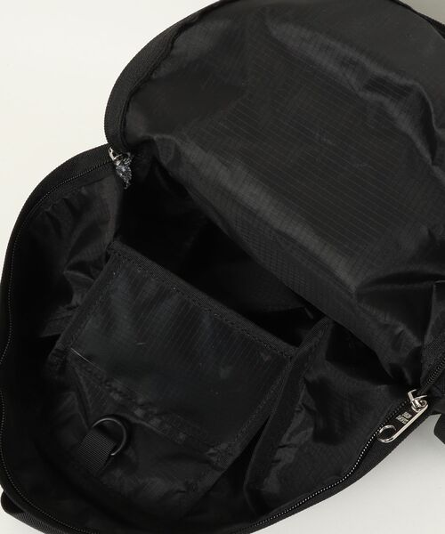 BEN DAVIS(ベンデイビス)の「【BEN DAVIS/ベンデイビス】キッズデイパック8466(バックパック/リュック・キッズ・ブルー/レッド/ブラック/ネイビー・FREE)」の5枚目の写真