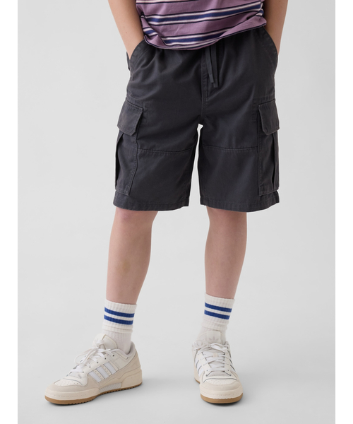 GAP(ギャップ)の「リラックスフィット イージーウエスト カーゴ ショートパンツ (キッズ)(カーゴパンツ・キッズ・ベージュ/チャコールグレー/グリーン・110cm/120cm/130cm/140cm/150cm/160cm)」の13枚目の写真