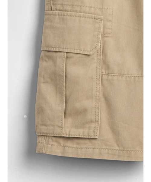 GAP(ギャップ)の「リラックスフィット イージーウエスト カーゴ ショートパンツ (キッズ)(カーゴパンツ・キッズ・ベージュ/チャコールグレー/グリーン・110cm/120cm/130cm/140cm/150cm/160cm)」の14枚目の写真