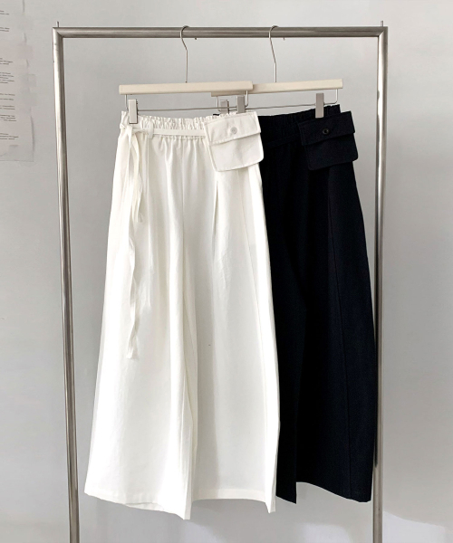 VASCARA(バスカラ)の「Dear Banding Wide Slacks (2colors)(その他パンツ・レディース・ホワイト/ネイビー・SMALL/MEDIUM)」の5枚目の写真