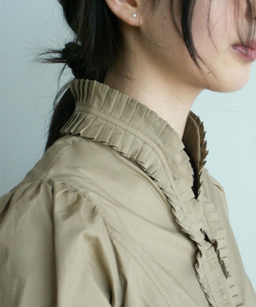 igi(イジ)の「PUFF FRILL BLOUSE / パフスリーブフリルブラウス(シャツ/ブラウス・レディース・ベージュ/ホワイト/ミント・FREE)」の22枚目の写真
