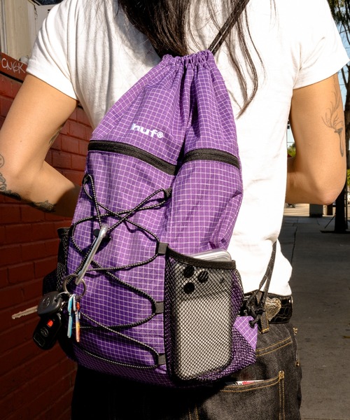 HUF(ハフ)の「HUF eightynine RIPSTOP KNAPSACK(バックパック/リュック・メンズ・パープル/ブラック・O/S)」の2枚目の写真