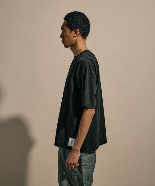 NUMERALS（ヌメラルズ）の「[NUMERALS]NUMBER 11 PRINT T（Tシャツ/カットソー・メンズ・ホワイト/ブラック/グレー・MEDIUM/LARGE）」の8枚目の写真