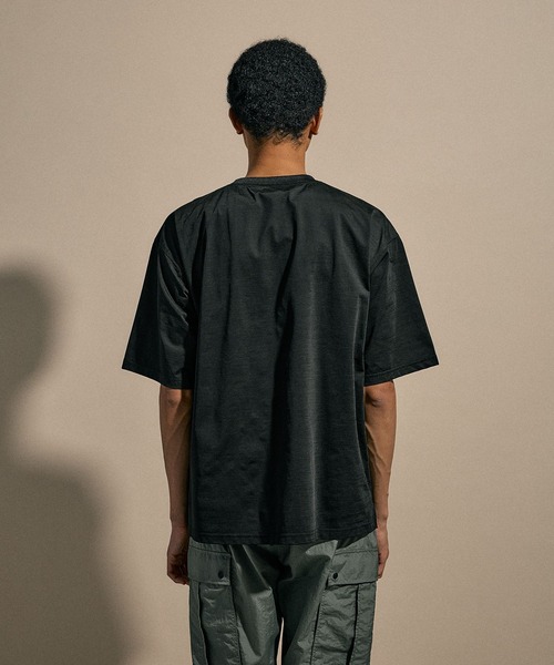 NUMERALS（ヌメラルズ）の「[NUMERALS]NUMBER 11 PRINT T（Tシャツ/カットソー・メンズ・ホワイト/ブラック/グレー・MEDIUM/LARGE）」の9枚目の写真