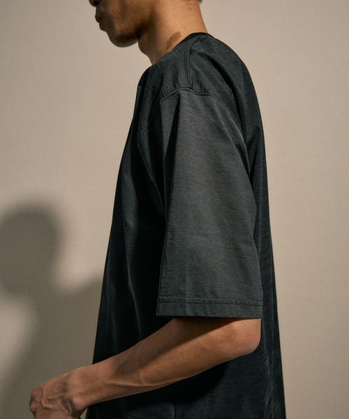 NUMERALS（ヌメラルズ）の「[NUMERALS]NUMBER 11 PRINT T（Tシャツ/カットソー・メンズ・ホワイト/ブラック/グレー・MEDIUM/LARGE）」の16枚目の写真