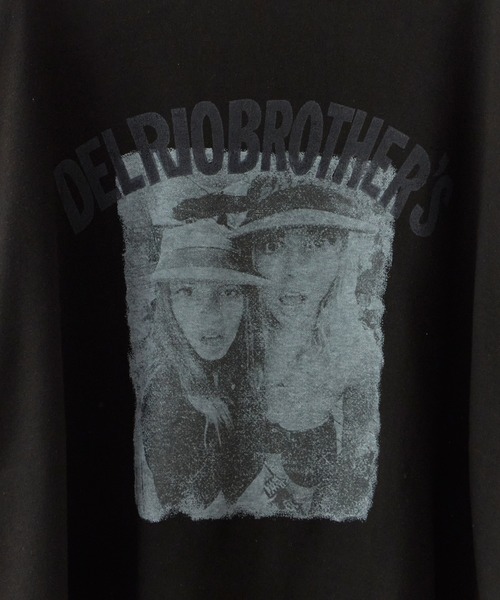 Chick(チック)の「Photo-Printed Crew Neck T-Shirt / フォトプリント クルーネックTシャツ 秋 秋服 2026年秋冬(Tシャツ/カットソー・レディース・ホワイト/ブラック/グレー・FREE)」の6枚目の写真