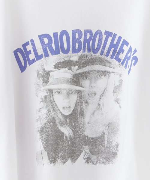 Chick(チック)の「Photo-Printed Crew Neck T-Shirt / フォトプリント クルーネックTシャツ 秋 秋服 2026年秋冬(Tシャツ/カットソー・レディース・ホワイト/ブラック/グレー・FREE)」の5枚目の写真
