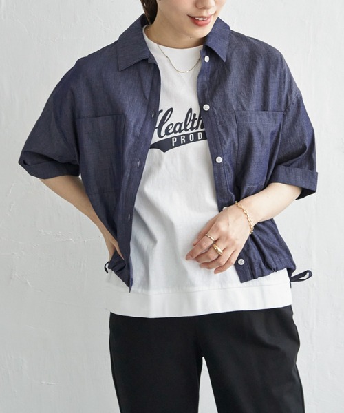 ikka(イッカ)の「【雑誌InRed6月号掲載】冷感/デニム裾ドロストシャツ(シャツ/ブラウス・レディース・ネイビー/オフホワイト/オリーブ/オレンジ/その他1/チャコール・M/L/S)」の10枚目の写真
