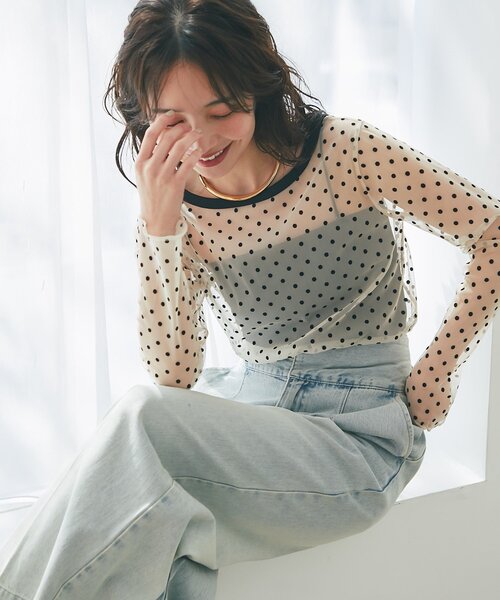 La boutique BonBon(ラブティックボンボン)の「【今すぐお届け】シアードット前後2WAYトップス(Tシャツ/カットソー・レディース・ベージュ/ホワイト・FREE)」の14枚目の写真