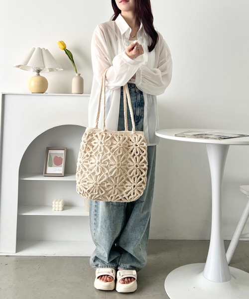 wears(ウェアーズ)の「巾着付き♪フラワー透かし編みトートバッグ(トートバッグ・レディース・ベージュ/アイボリー・FREE)」の21枚目の写真