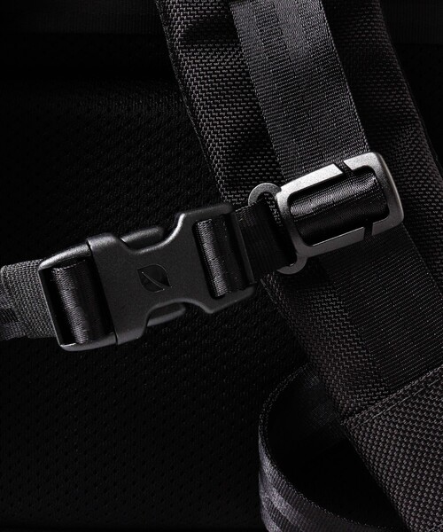 incase(インケース)の「【Incase/インケース】Tracks Expandable Backpack(バックパック/リュック・メンズ・ブラック・FREE)」の11枚目の写真