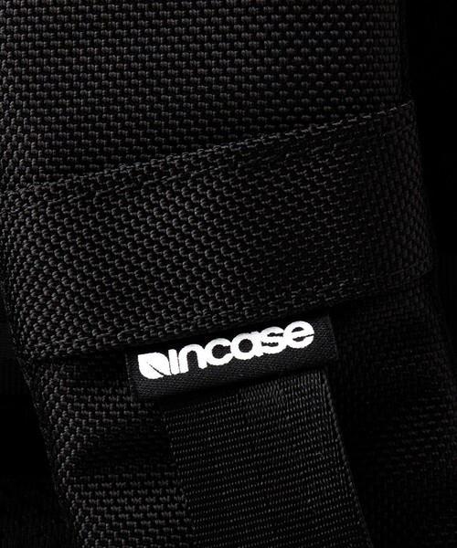 incase(インケース)の「【Incase/インケース】Tracks Expandable Backpack(バックパック/リュック・メンズ・ブラック・FREE)」の12枚目の写真