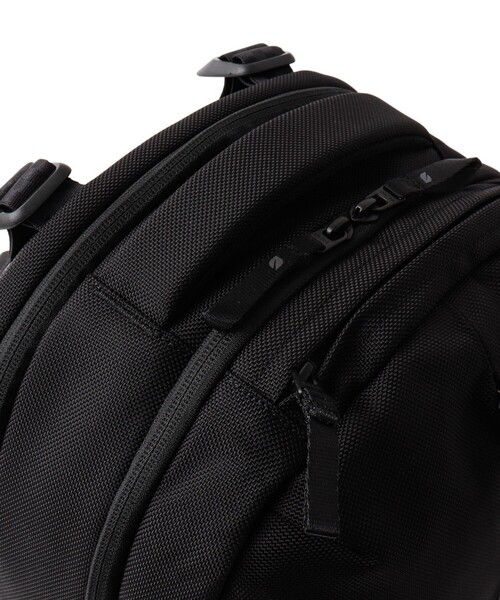incase(インケース)の「【Incase/インケース】Tracks Expandable Backpack(バックパック/リュック・メンズ・ブラック・FREE)」の21枚目の写真
