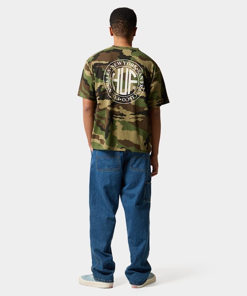 HUF(ハフ)の「REGIONAL TEE(Tシャツ/カットソー・メンズ・ブラック/ホワイト/カモフラージュ/マスタード/アクア・S/XS/XXL/XL/L/M)」の20枚目の写真