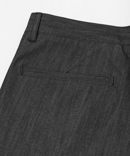 URBAN RESEARCH ROSSO MEN(アーバンリサーチロッソメン)の「『WEB限定』『接触冷感 / XLサイズあり』クールタッチデニムスラックス(デニムパンツ・メンズ・ベージュ/インディゴブルー/ブラック系その他/ブラック/カーキ・X-LARGE/LARGE/MEDIUM/SMALL)」の17枚目の写真