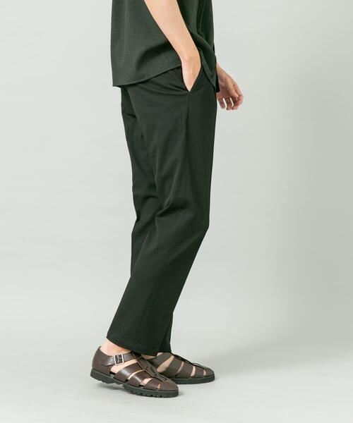 URBAN RESEARCH ROSSO MEN(アーバンリサーチロッソメン)の「『WEB限定』『接触冷感 / XLサイズあり』クールタッチデニムスラックス(その他パンツ・メンズ・ベージュ/インディゴブルー/ブラック系その他/ブラック/カーキ・X-LARGE/LARGE/MEDIUM/SMALL)」の20枚目の写真