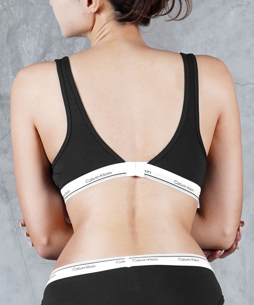 Calvin Klein（カルバン・クライン）の「Calvin Klein カルバンクライン Balance PADDED WIRE FREE レディース ブラ（スポーツブラ・レディース・グレー/ブラック・LARGE/MEDIUM/SMALL/XS）」の12枚目の写真