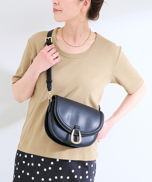 B.C STOCK(ベーセーストック)の「《追加》ウォッシャブル / 接触冷感 / C/PEフライスUネックTEE(Tシャツ/カットソー・レディース・ブラック/ホワイト/キャメル・FREE)」の1枚目の写真
