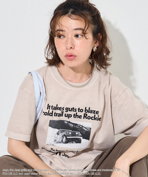 FREAK'S STORE(フリークスストア)の「ジープ プリントTシャツ(Tシャツ/カットソー・レディース・チャコールグレー/ベージュ/ホワイト/ベージュ系その他・フリ-)」の4枚目の写真