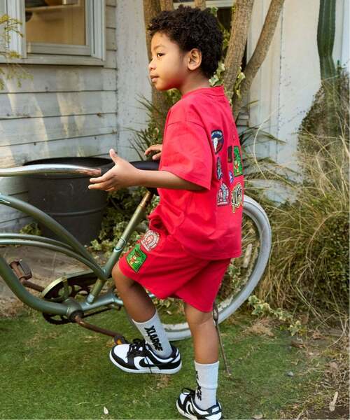 XLARGE KIDS(エクストララージキッズ)の「ウエスタンモチーフワッペン 半袖Tシャツ(Tシャツ/カットソー・キッズ・ブラック/レッド・100cm/140cm/110cm/90cm/80cm/130cm/120cm)」の6枚目の写真