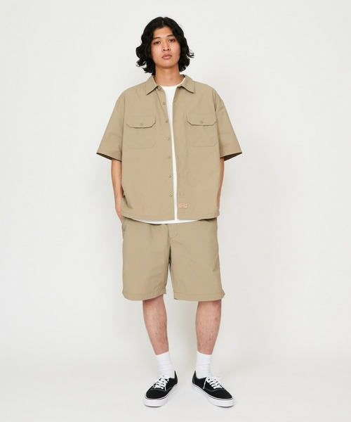 Dickies(ディッキーズ)の「Dickies/ディッキーズ ワークシャツ 半袖 ドローコード(シャツ/ブラウス・メンズ・ベージュ/ブラック・LARGE/MEDIUM)」の15枚目の写真