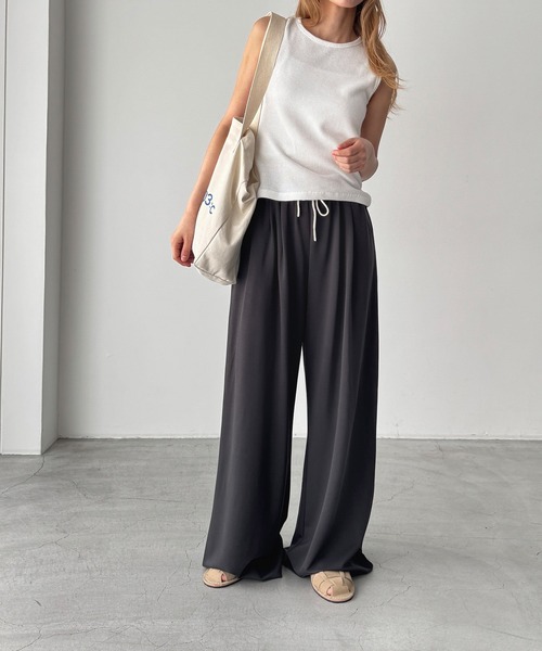 CANAL JEAN(キャナルジーン)の「El mar レーヨン混ストレッチイージーパンツ(その他パンツ・レディース・ブラック/チャコールグレー/レッド・ONE SIZE)」の10枚目の写真