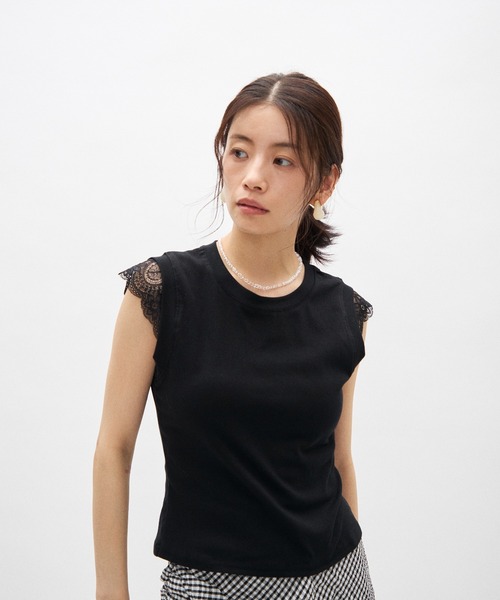 Lutim by u(ルチバイユー)の「レーススリーブストレッチTシャツ(Tシャツ/カットソー・レディース・ブラック/ホワイト・FREE)」の14枚目の写真