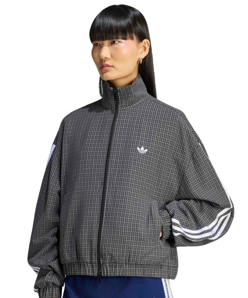 adidas(アディダス)の「adidas CHECK TRUCK TOP / アディダス チェック トラックトップ(その他アウター・レディース・ブラック・L/M/S)」の3枚目の写真