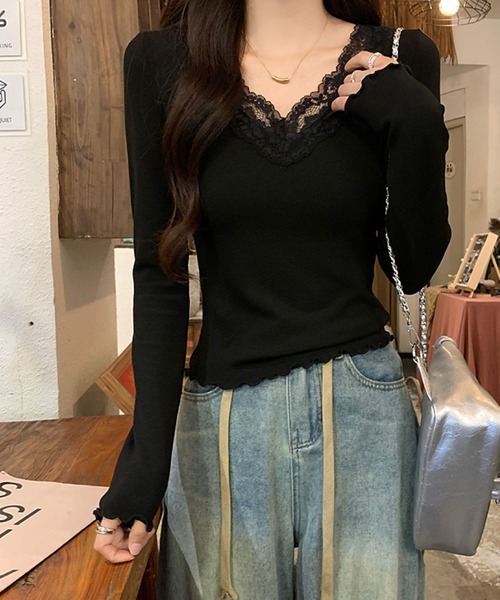 2ly2(トゥーリートゥー)の「着回し抜群!レースディテールの長袖トップス(Tシャツ/カットソー・レディース・ホワイト/ブラック・FREE)」の3枚目の写真