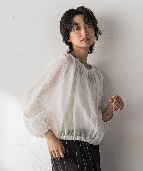 MAYSON GREY(メイソングレイ)の「前後2WAYシアーギャザーブラウス(シャツ/ブラウス・レディース・オフホワイト・M)」の7枚目の写真