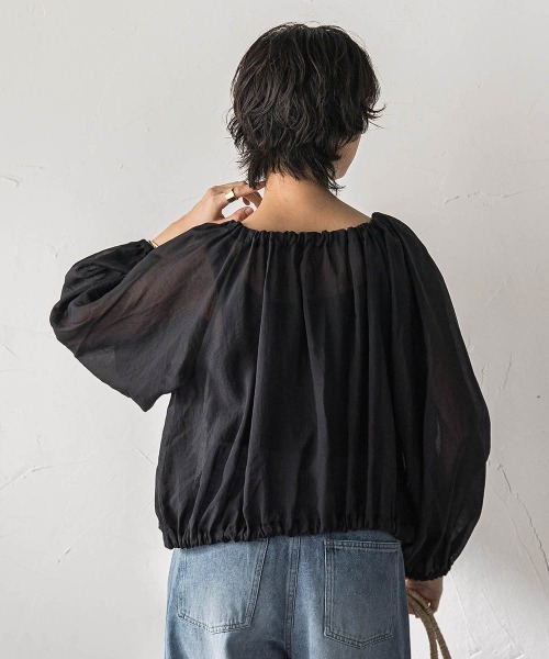 MAYSON GREY(メイソングレイ)の「前後2WAYシアーギャザーブラウス(シャツ/ブラウス・レディース・オフホワイト・M)」の19枚目の写真