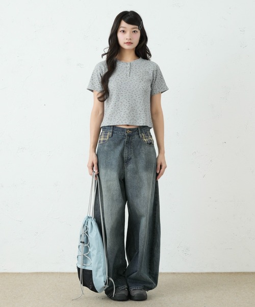 FCMM（エフシーエムエム）の「FLOWER THERMAL HENLEY NECK TEE / フラワーサーマルヘンリーネックTee（Tシャツ/カットソー・レディース・グレー/アイボリー・SMALL/MEDIUM）」の19枚目の写真
