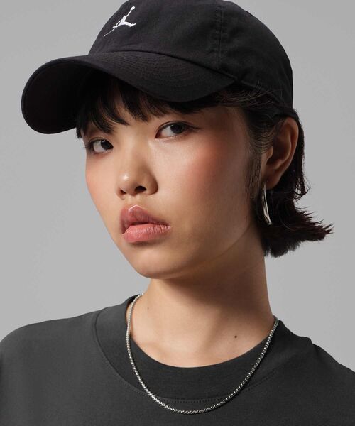 JORDAN BRAND(ジョーダンブランド)の「ジョーダン フライト ウィメンズ グラフィック T シャツ / Jordan Flight Women's Graphic T-Shirt IM7133-045 Off Noir(Tシャツ/カットソー・レディース・ブラック系その他・L/XS/S/M/XL)」の18枚目の写真