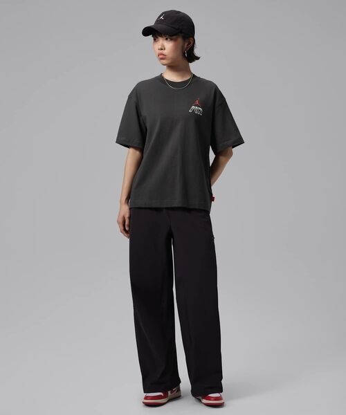 JORDAN BRAND(ジョーダンブランド)の「ジョーダン フライト ウィメンズ グラフィック T シャツ / Jordan Flight Women's Graphic T-Shirt IM7133-045 Off Noir(Tシャツ/カットソー・レディース・ブラック系その他・L/XS/S/M/XL)」の15枚目の写真