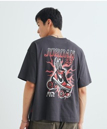 JORDAN BRAND（ジョーダンブランド）の「ジョーダン フライト ウィメンズ グラフィック T シャツ   Jordan Flight Women's Graphic T-Shirt IM7133-045 Off Noir（Tシャツ/カットソー）」
