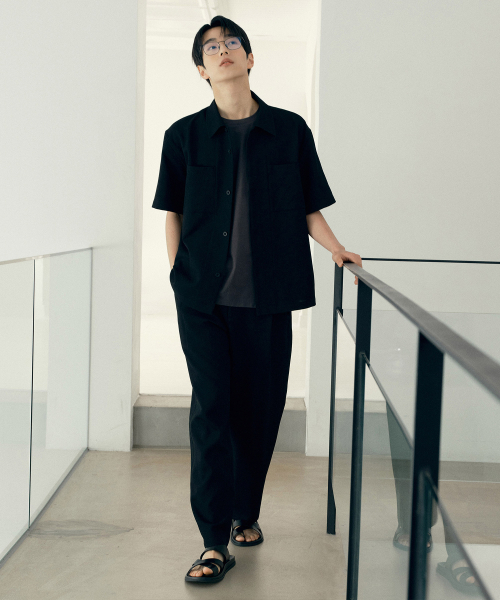 MINDBRIDGE（マインドブリッジ）の「[COUTURE]ワッフル生地ポケットセミオーバーフィット半袖シャツ（シャツ/ブラウス・メンズ・ブラック・100/110/95/105）」の5枚目の写真