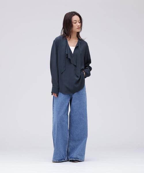 YLEVE(イレーヴ)の「YLEVE / 13.5oz DENIM HIGH WAIST WIDE(デニムパンツ・レディース・グレー/ブルー・0/1/2)」の2枚目の写真