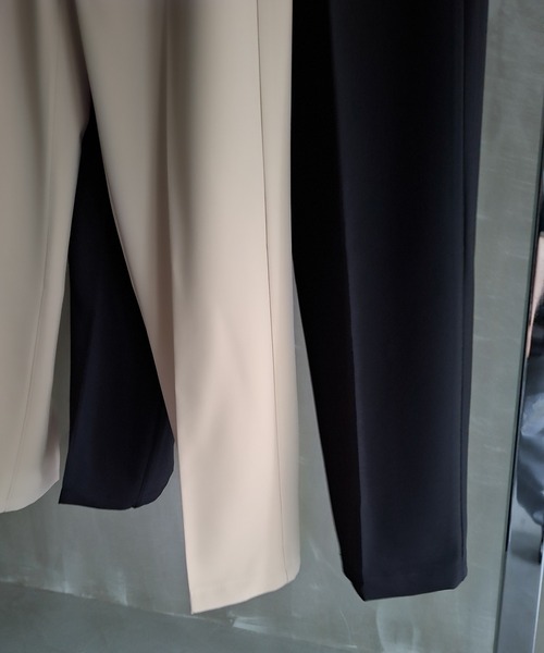 WESTBOY(ウエストボーイ)の「Y2K タック テーパードパンツ WO26W1PT02(スラックス・メンズ・ブラック/ベージュ・XL/M/L)」の3枚目の写真