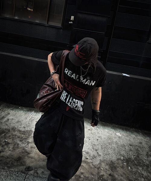 MWOONG（ムン）の「Destroyed P dusty black B（スウェットパンツ・レディース・その他・FREE）」の3枚目の写真