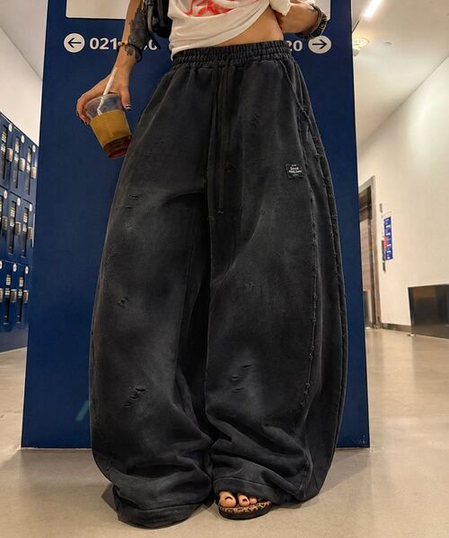 MWOONG（ムン）の「Destroyed P dusty black B（スウェットパンツ・レディース・その他・FREE）」の16枚目の写真