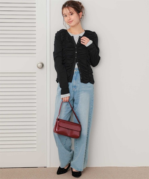 titivate(ティティベイト)の「シャーリングギャザーカットソートップス(Tシャツ/カットソー・レディース・アイボリー/オフホワイト/チャコール/ブラック系その他/ブラック・S/L/M)」の19枚目の写真