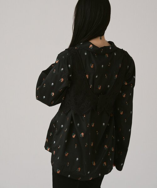Omekashi(オメカシ)の「【セットアップ可能/花柄・無地】花柄刺繍シャツジャケット(シャツ/ブラウス・レディース・ベージュ/ブラック・FREE)」の19枚目の写真
