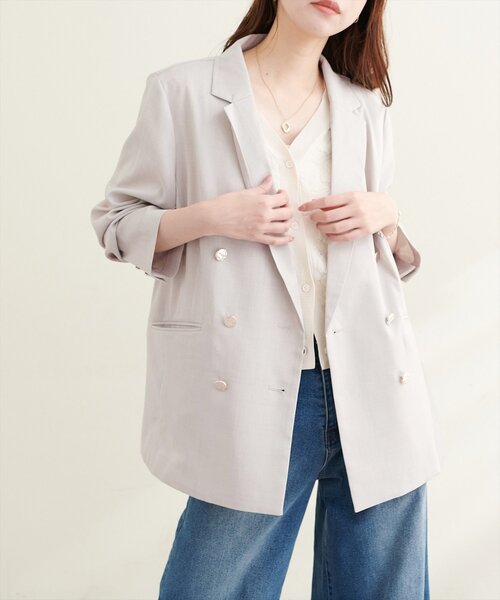 natural couture(ナチュラルクチュール)の「【sherbet line】UV接触冷感 金釦べこべこテーラージャケット(テーラードジャケット・レディース・ライトグレー/ネイビー/ブラウン/ライトベージュ・FREE)」の5枚目の写真